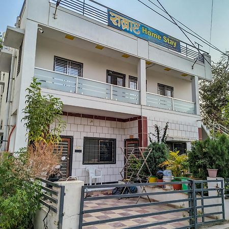 Samrat Homestay Garudeshwar Ngoại thất bức ảnh
