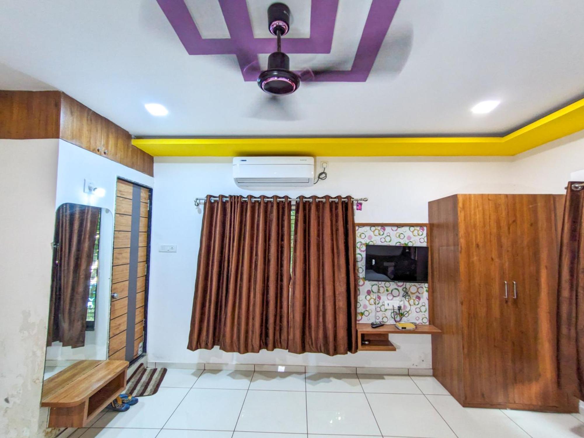 Samrat Homestay Garudeshwar Ngoại thất bức ảnh